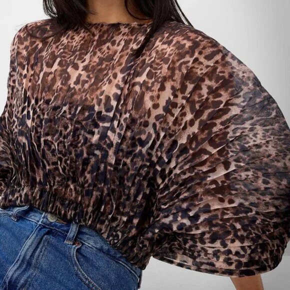 Icone Tops - NWT Pleated organza leopard butterfly-sleeve blouse